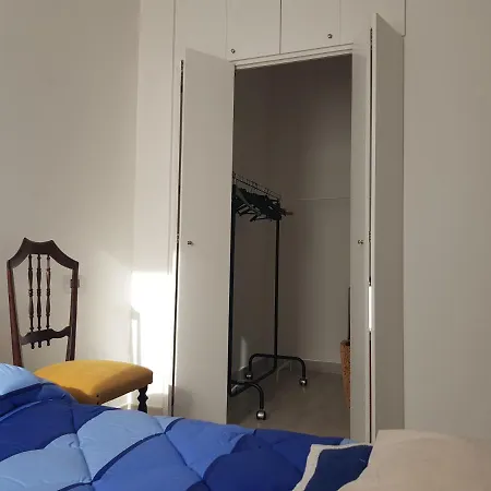 La Perla Di Puntabella Apartment *