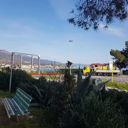 アパート La Perla Di Puntabella