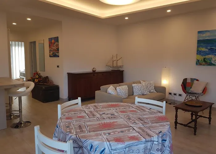 아파트 La Perla Di Puntabella *